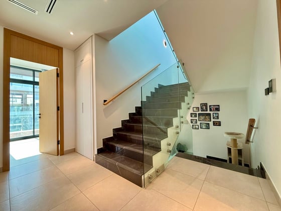 Private Swimming Pool | Corner Unit....., picture 10
