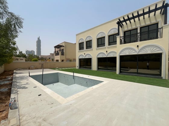 Fully Upgraded | Vacant | Internal Location, picture 3