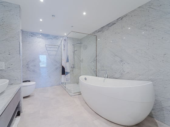 Sea and marina views | Triplex | Renovated, picture 15