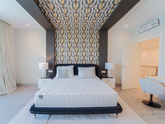 Sea and marina views | Triplex | Renovated, picture 13