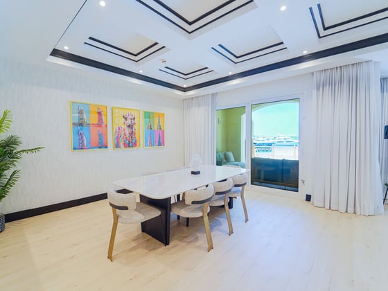 Sea and marina views | Triplex | Renovated, picture 2