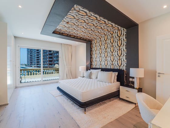 Sea and marina views | Triplex | Renovated, picture 14
