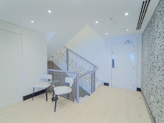Sea and marina views | Triplex | Renovated, picture 10