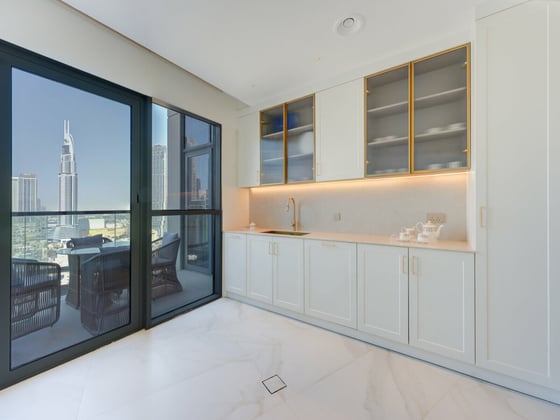 Luxury Upgraded| Branded Furniture| Stunning View, picture 10