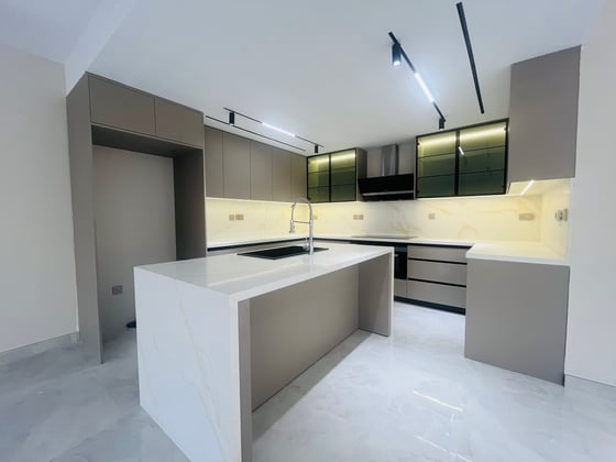 Fully Upgraded | Vacant | Desirable Location, picture 16