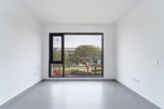 Vacant Now | Large Plot | Greenbelt Backing, picture 10