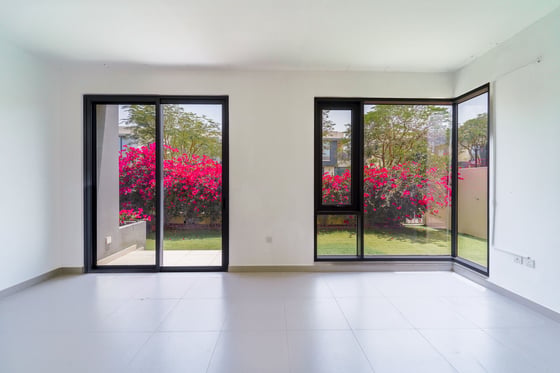 Vacant Now | Large Plot | Greenbelt Backing, picture 8