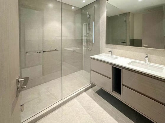 Burj and Fountain view  | Prime Location | Multiple options, picture 9