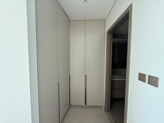 Burj and Fountain view  | Prime Location | Multiple options, picture 11