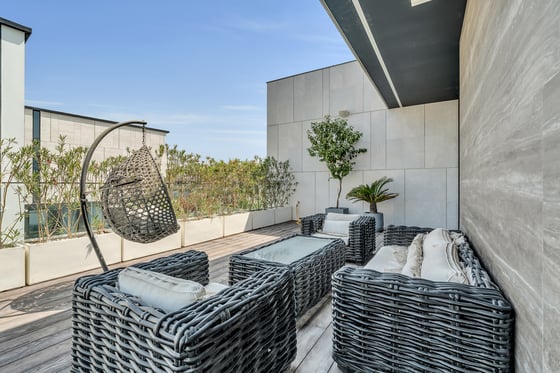 Perfect Layout | Contemporary | High Quality | Very Private, picture 19