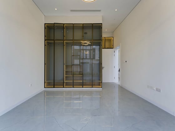 Motivated Seller | Multiple Options | Park Backing, picture 14