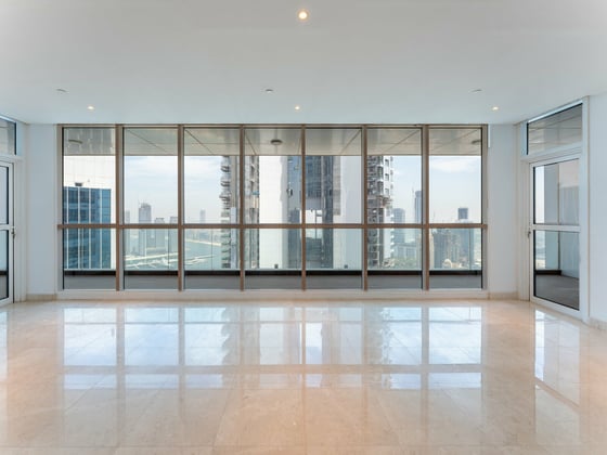 BEST PRICED |  BEST LAYOUT |  FULL SEA HIGH FLOOR, picture 5