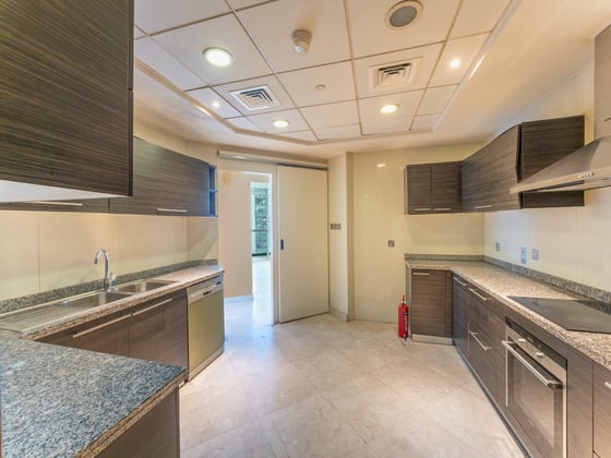 BEST PRICED |  BEST LAYOUT |  FULL SEA HIGH FLOOR, picture 11