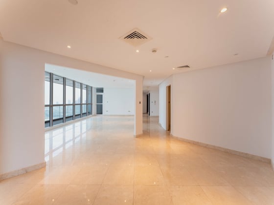BEST PRICED |  BEST LAYOUT |  FULL SEA HIGH FLOOR, picture 1