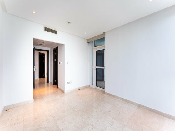 BEST PRICED |  BEST LAYOUT |  FULL SEA HIGH FLOOR, picture 15