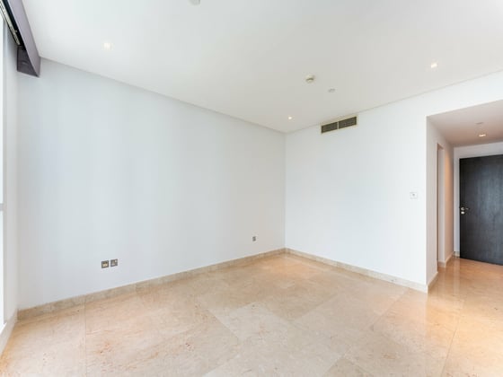 BEST PRICED |  BEST LAYOUT |  FULL SEA HIGH FLOOR, picture 18
