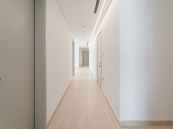 Ultra-Luxury Living | Panoramic Sea Views, picture 17