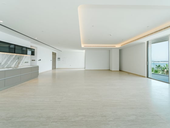 Ultra-Luxury Living | Panoramic Sea Views, picture 2