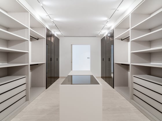 Ultra-Luxury Living | Panoramic Sea Views, picture 16