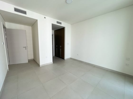Stunning View | Massive Size | Equipped Kitchen, picture 8