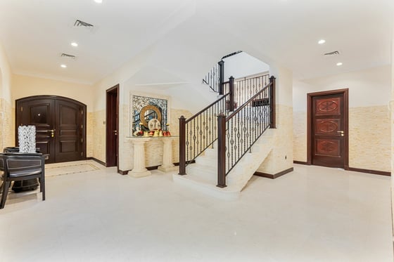 Furnished I Private Beach and Pool | Vacant, picture 12