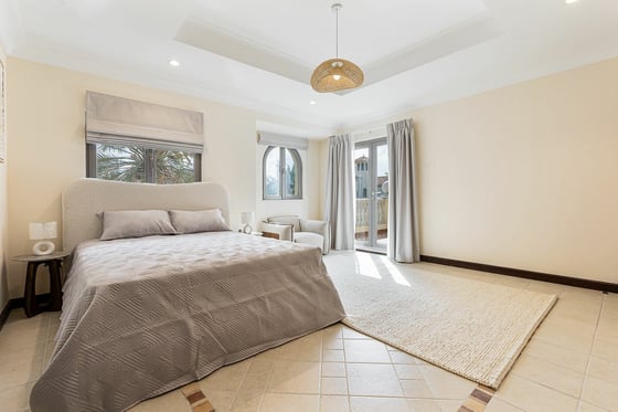 Furnished I Private Beach and Pool | Vacant, picture 8