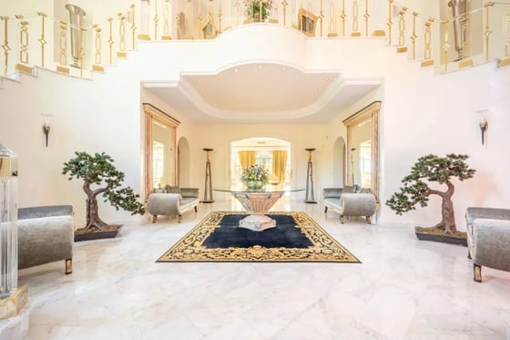 Elegant Estate in Cascada de Camoján with 3 Villas gated, picture 10
