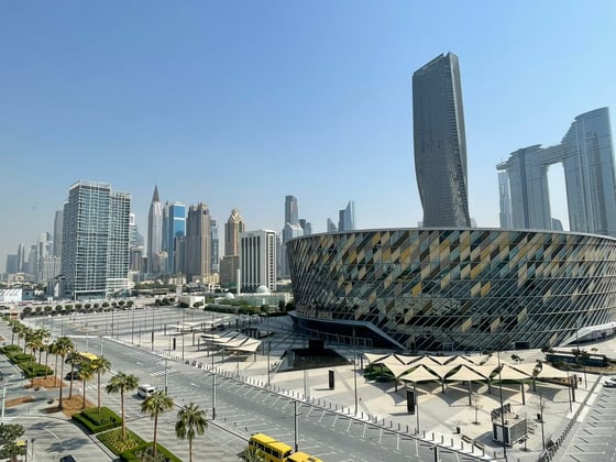 Vacant | Burj Khalifa View | Upgraded | Furnished, picture 13