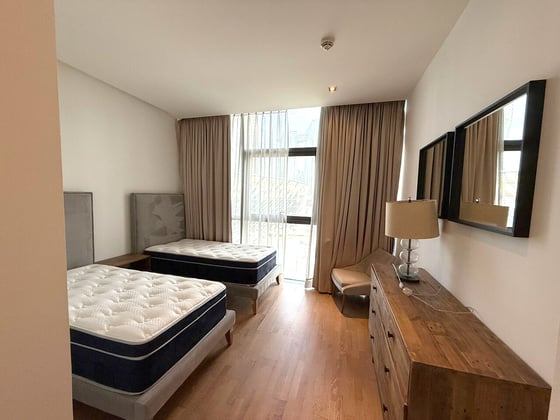 Vacant | Burj Khalifa View | Upgraded | Furnished, picture 8