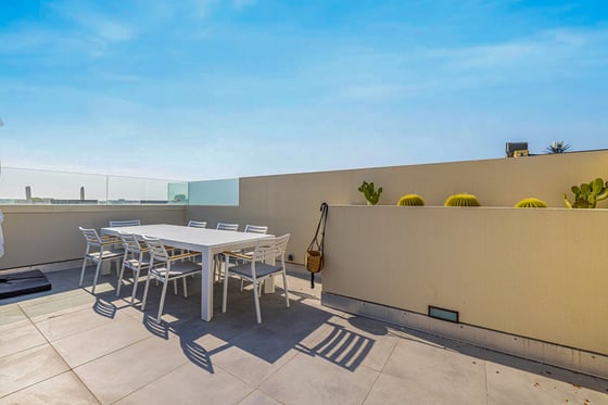 Fully furnished / Landscaping / Private Elevator, picture 18