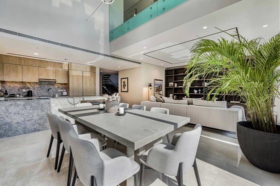 Fully furnished / Landscaping / Private Elevator, picture 2