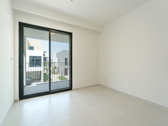 CORNER | SKY LIGHT LAYOUT | FACING PARK., picture 12