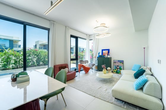 Upgraded | Fully Furnished | Greenbelt.., picture 4