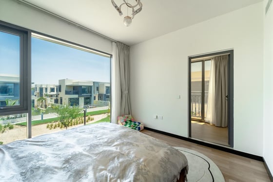 Upgraded | Fully Furnished | Greenbelt.., picture 16