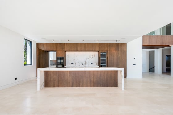 STUNNING VILLA BY TOBAL ARQUITECTOS IN ROCÍO DE NAGÜELES, picture 7