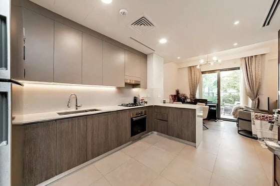 Prime Location | Near Amenities | Gated Community, picture 2