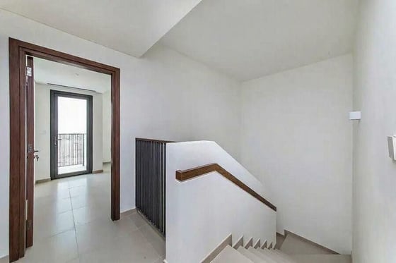 Prime Location | Near Amenities | Gated Community, picture 6