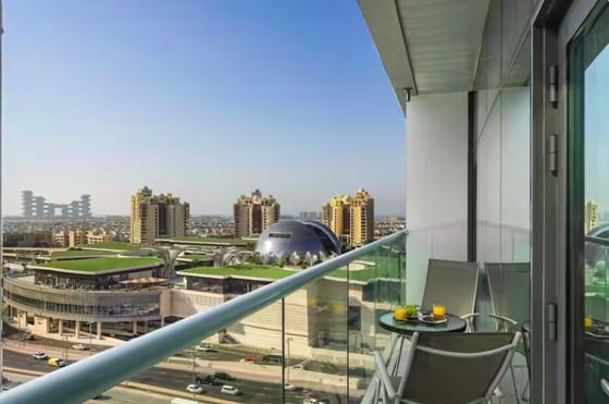 Vacant | Atlantis Views | Rooftop Pool | Furnished, picture 1