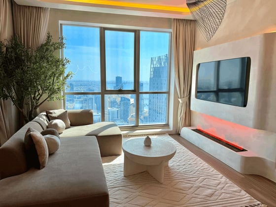 Architect Designed Residence | Panoramic 360 Views, picture 2