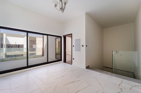 Next to Pool & Park | Motivated Seller | Branded, picture 17