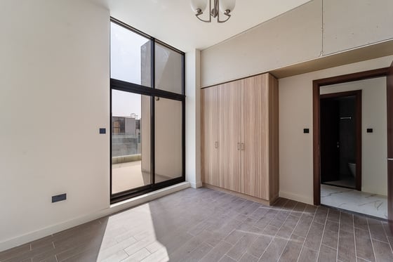 Next to Pool & Park | Motivated Seller | Branded, picture 10