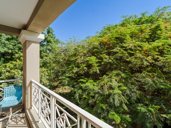 Stunning |  Fully Upgraded | Garden View, picture 17