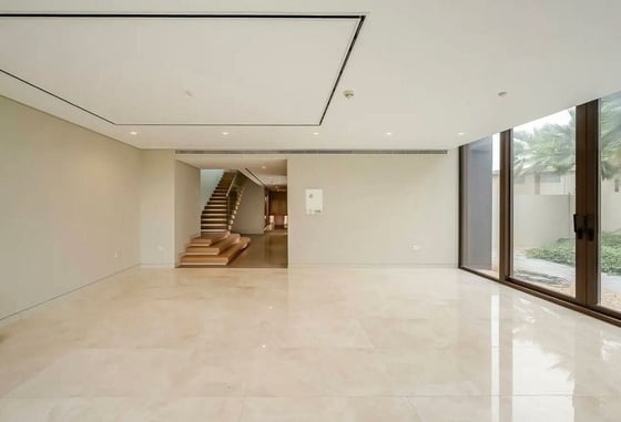 One of the Largest Landscaped Plot | Corner Unit, picture 4