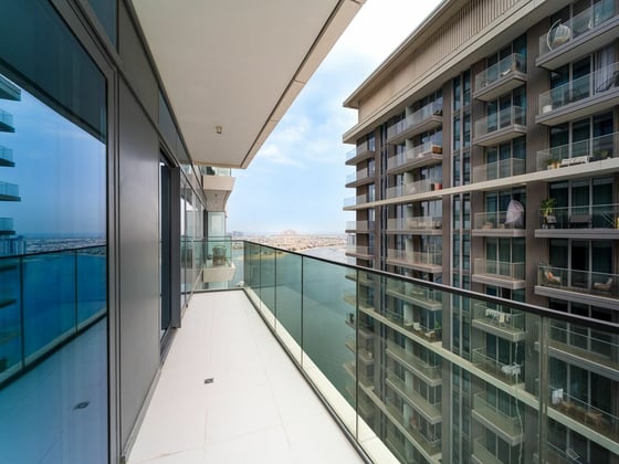 Great Deal | 5 Star Amenities| Palm & Marina views, picture 1