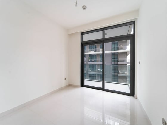 Great Deal | 5 Star Amenities| Palm & Marina views, picture 9