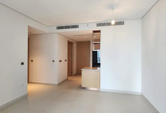 Best Priced | Vacant | Direct Mall Access, picture 2