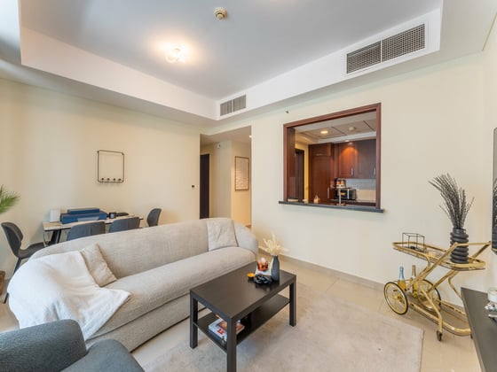 Boulevard View | Low Floor | Spacious Layout, picture 6