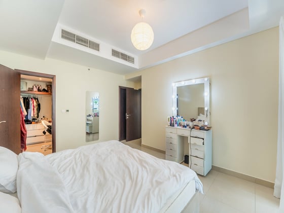 Boulevard View | Low Floor | Spacious Layout, picture 11