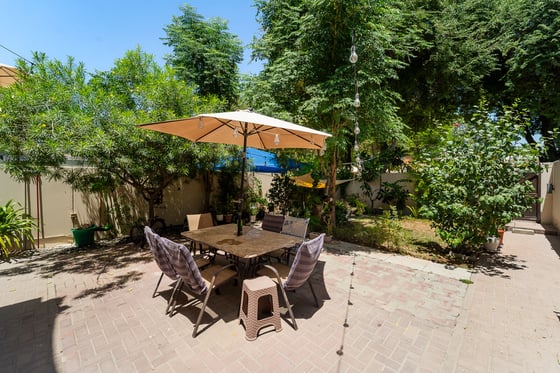 Walk to the Pool | Single Row | Private Garden, picture 13