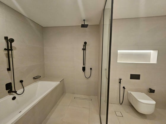 Spacious | Modern | Brand New | View Today, picture 10